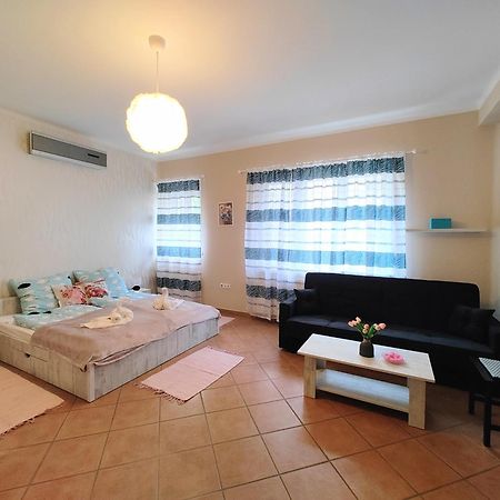 Jackpot Apartman Budapest Ngoại thất bức ảnh